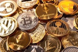 Read more about the article Supreme Court of India Lifts Reserve Bank of India’s (RBI) Ban on Crypto